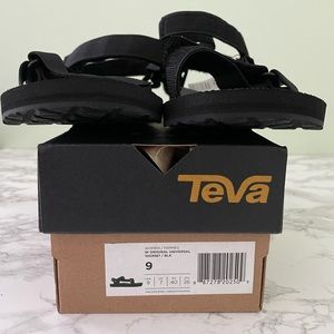 Reba Sandals Women’s 9